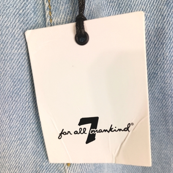 NWT 7 For All Mankind Jean Shorts Patch Pocket Size 32  💙 $128 - Picture 4 of 8